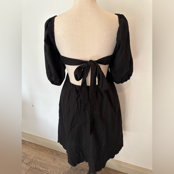 Zimmerman Mae  Cut Out Linen Puff Sleeve Mini Dress Black Scalloped NWOT SZ 6 - Picture 11 of 12